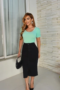 Blusa Pedraria Flores