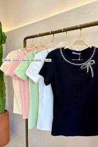 T-Shirt Pedraria Laço