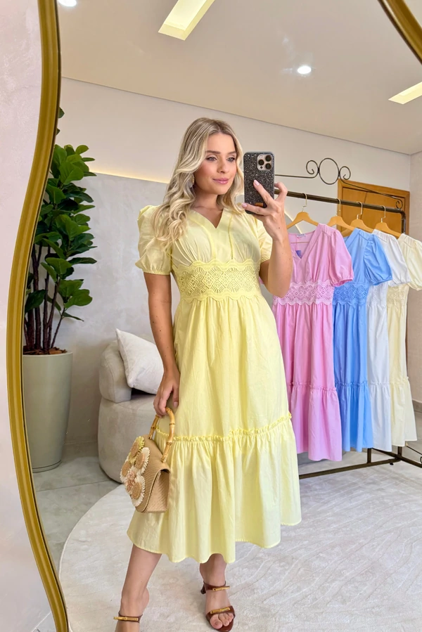 Vestido Bordado Midi Selena