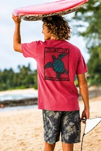 Camiseta Estonada Surfwear Blue Turtle Vermelha