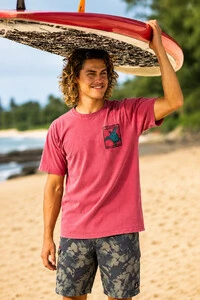 Camiseta Estonada Surfwear Blue Turtle Vermelha