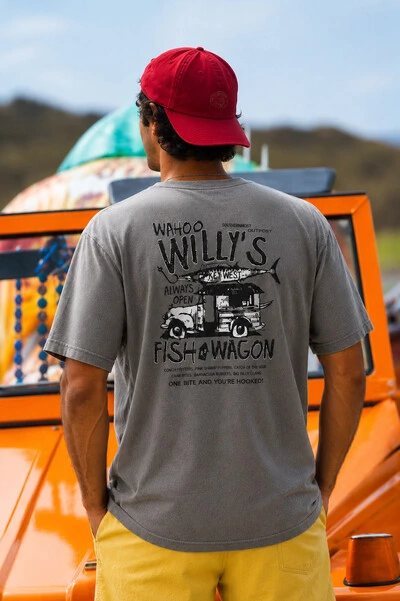 Foto Camiseta Estonada Surfwear Willy´s Fish Wagon