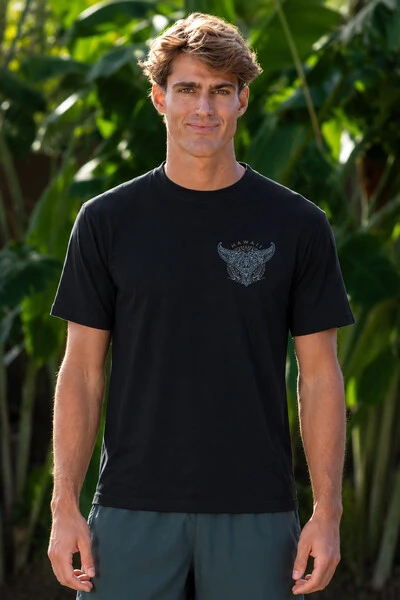 Foto Camiseta Surfwear Tribal Nalu Aumakua
