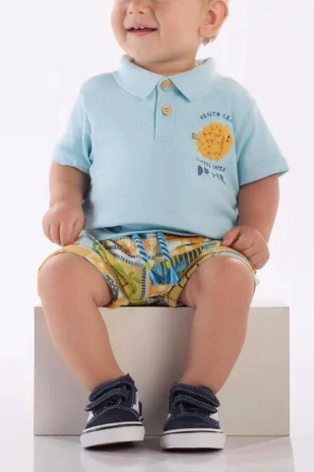 FotoConjunto camisa polo em suedine e short viscolinho Três e Já