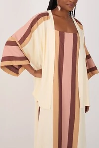 Kimono linho recortes bordados Dress to