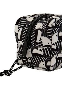 Necessaire caçula bico de tucano Farm