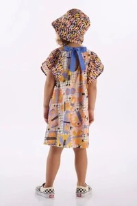 Vestido manga curta em meia malha com linho Três e Já