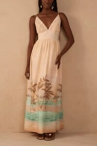 Vestido cropped bordado estampa veranil Dress to