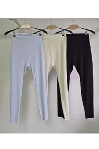 Calça legging fitness em poliamida Kwi