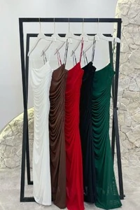 Vestido midi tule Kwi