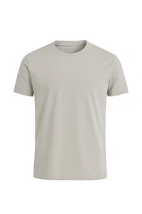 Camiseta Masculina Básica em Malha