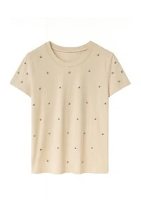 Tshirt plus size com aplicações de perolas Kwi