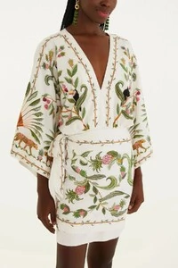 Vestido curto floresta doce Farm