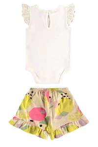 Conjunto body suedine e shorts malha flame Up Baby