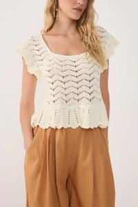 Blusa crochet decote quadrado Dress to