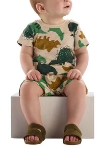 Macaquinho manga curta em meia malha Up Baby