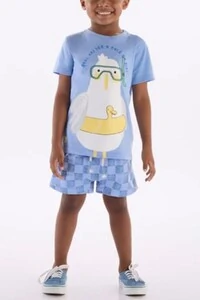 Conjunto camiseta malha e bermuda moletom Três e Já