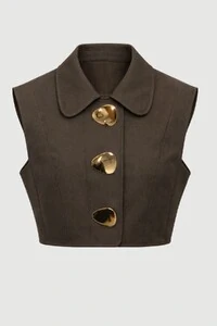 Colete alfaiataria com broches orgânicos Kwi