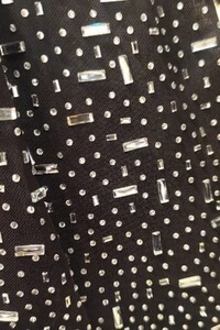 Vestido longo tule com pedraria Kwi