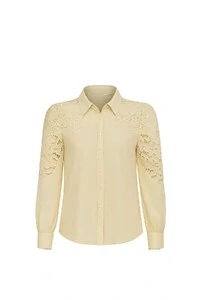 Camisa feminina com renda Kwi