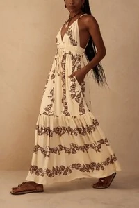 Vestido longo cambraia estampa inspira Dress to