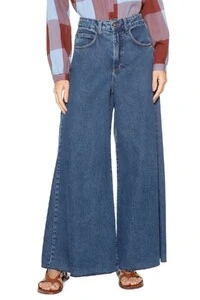 Calça jeans pantalona marcada Dress to