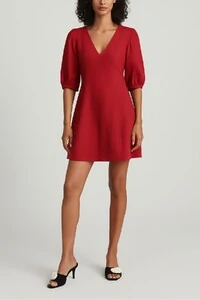 Vestido curto evasê Kwi