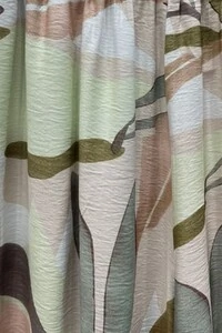 Calça pantalona estampada c/ cós elástico Kwi