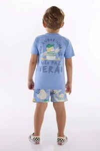 Conjunto camiseta malha e bermuda moletom Três e Já