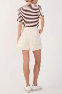 Short saia sarja pespontos botão Dress to