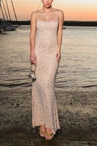 Vestido longo tule com pedraria Kwi