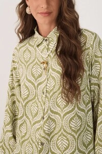 Camisa crepe estampa jardim Dress to
