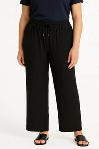 Calça plus size com cordão em malha Kwi