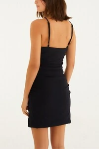 Vestido curto aviamento Farm