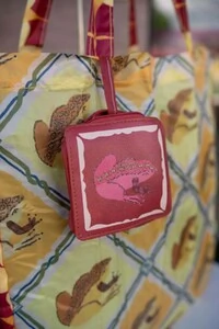 Bolsinha me leva sapinhos Farm