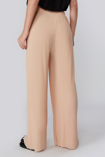 FotoCalça plissada feminina Kwi