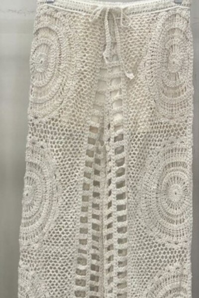 FotoCalça crochê mandala Kwi
