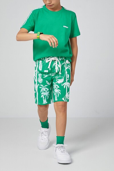 Foto Conjunto camiseta e bermuda Oliver