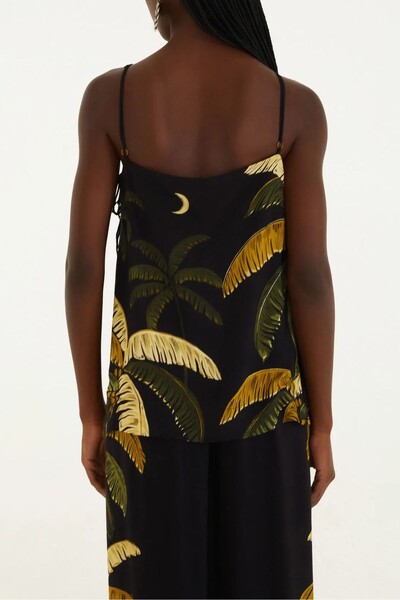 FotoBlusa itacare preto Farm