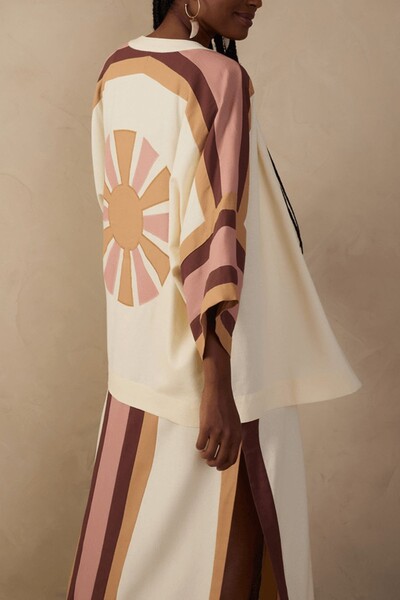 Foto Kimono linho recortes bordados Dress to