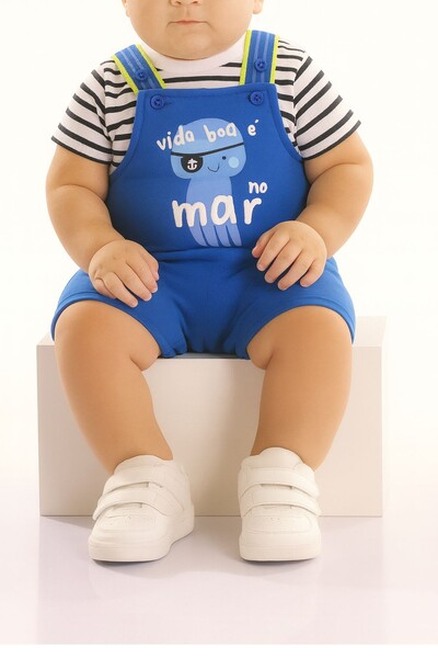 Foto Conjunto body malha e jardineira moletom Três E Já