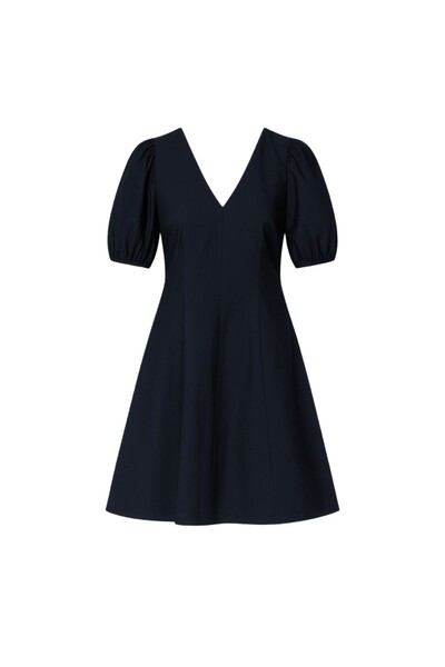 Foto Vestido curto evasê Kwi