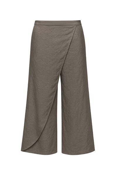 Foto Calça acetinada com sobreposição Kwi