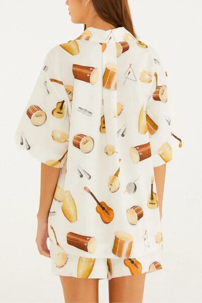 FotoCamisa som do rio Farm