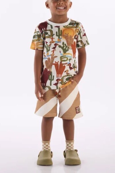 Foto Conjunto camiseta malha e bermuda moletom sem felpa Três e Já