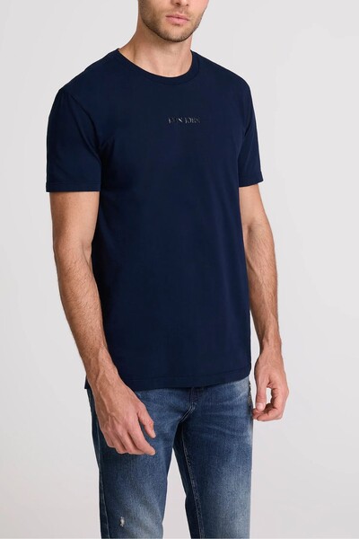 Foto Camiseta regular fit clean John John