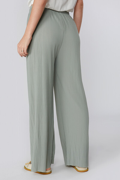 FotoCalça plissada feminina Kwi