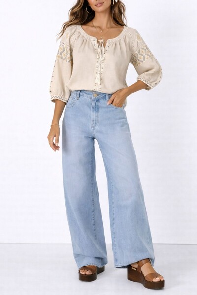 FotoBata com bordados manga curta Kwi