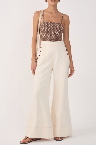 Foto Calça sarja pesponto botões Dress to