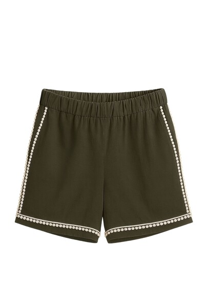 Foto Short com detalhe de pompons feminino Kwi